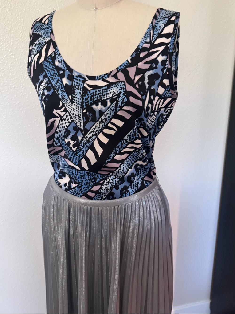 Tucker Black, Navy & Light Blue Abstract Print Top silk